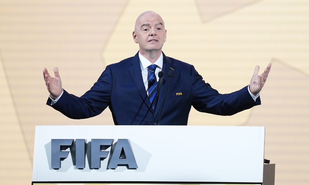 捷报比分网页版:阿伦29+16卡斯尔两双 米切尔25分骑士胜马刺.